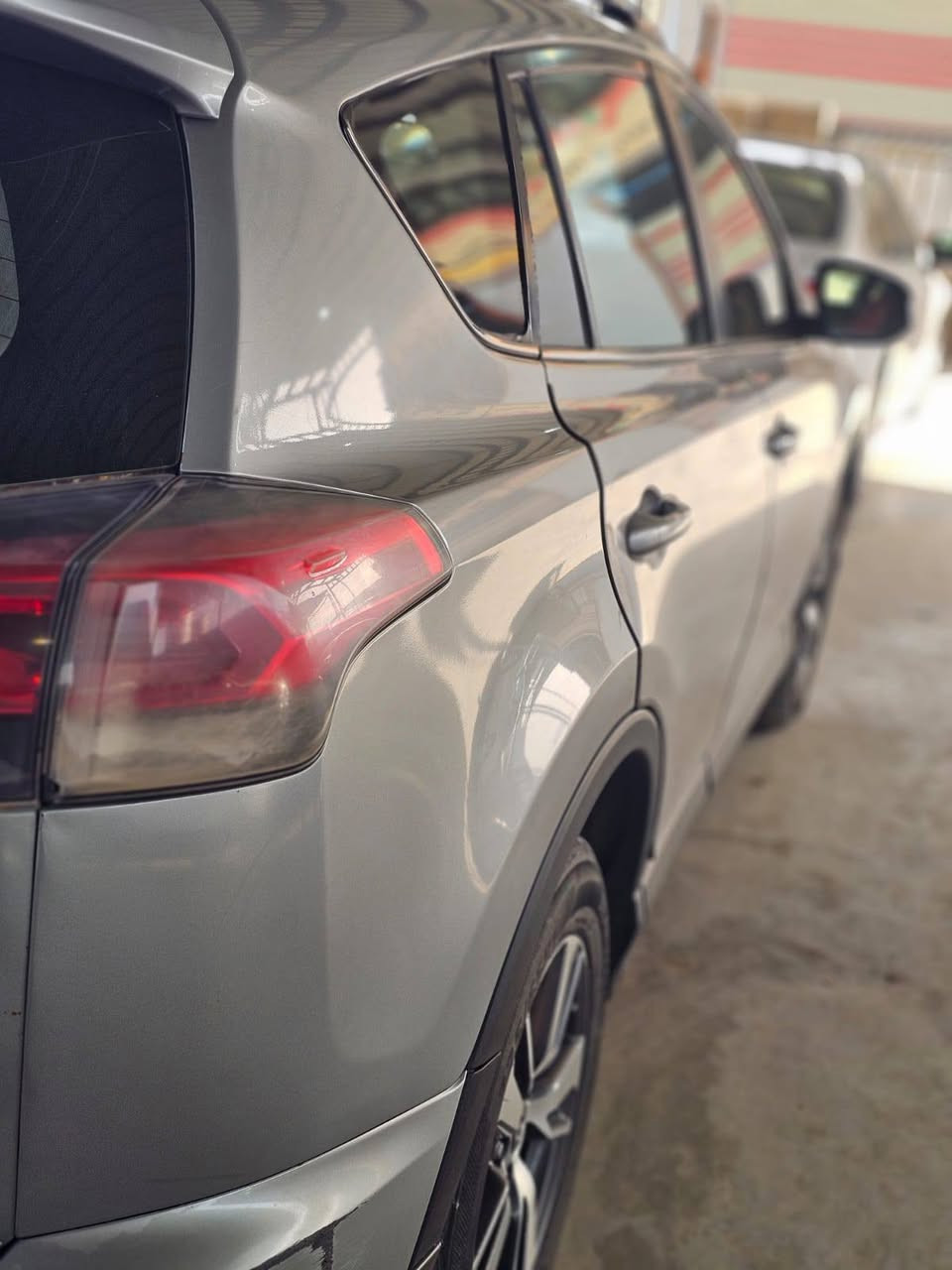 رقم كركوك
موديل 18 
فول مواصفات 
ماشي 102 الف ميل 
ضرر باب الجنطه فقط


**إذا كنت صاحب هذا الإعلان وتريد حذفه لأي سبب، رجاءا أرسل رسالة إلى الدعم الفني**