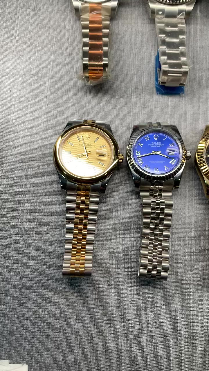 سلام عليكم شلعه رولكس سوبر 
وماستر اتو وباتري 
المهتم يراسلني


**إذا كنت صاحب هذا الإعلان وتريد حذفه لأي سبب، رجاءا أرسل رسالة إلى الدعم الفني**