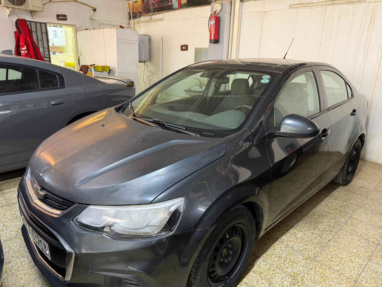 السلام عليكم افيو للبيع موديل2018 حجم المكينة 16دبل كمشيفت قطع الضرر بونيد وجملغ خلفي وبيها بارد السعر78  ***********  @ ***********
