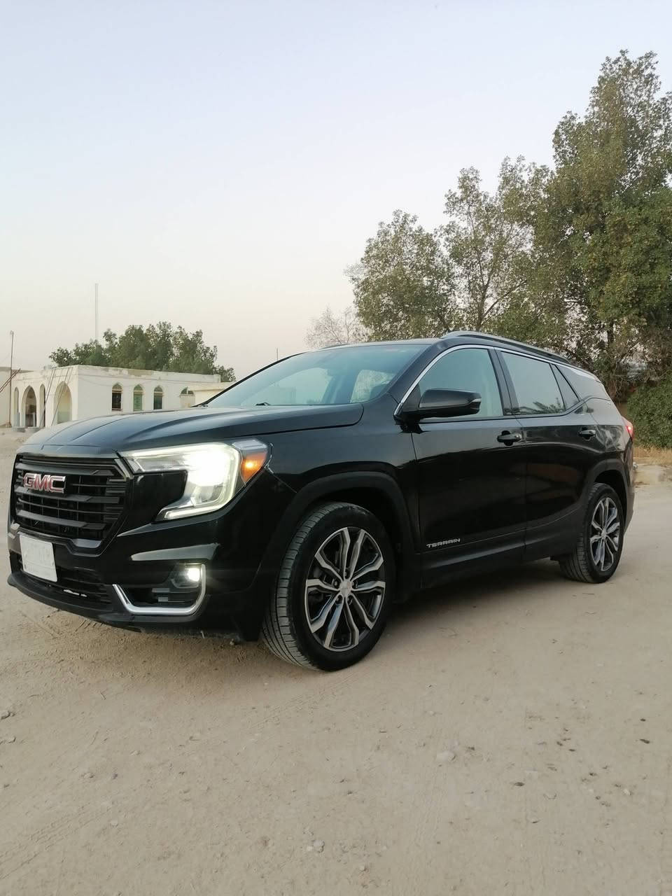 السلام عليكم GMC تيران 2022 للبيع السعر المطلوب 166 وبيها مجال صور ضررها مرفقة بالمنشور مكانها محافظة القادسية او النجف رقم الهاتف ***********
