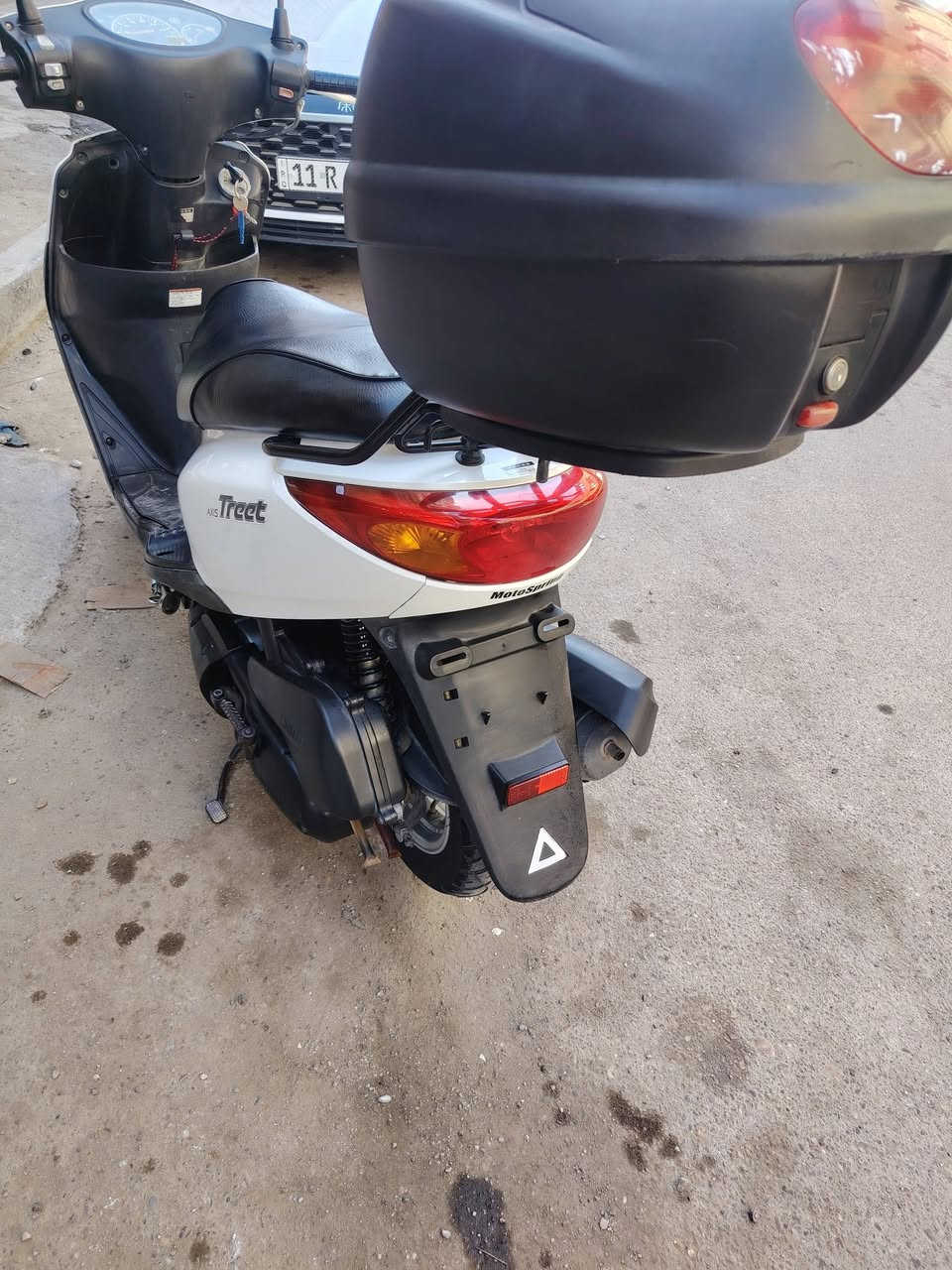 السلام عليكم اكزز ياباني دراجة جديدة لوك برغي ما مفتوح بيهة جيب فيتر وتعال صار شهر من مزلهة من الرمبة السعر ٩ هاتف ***********
