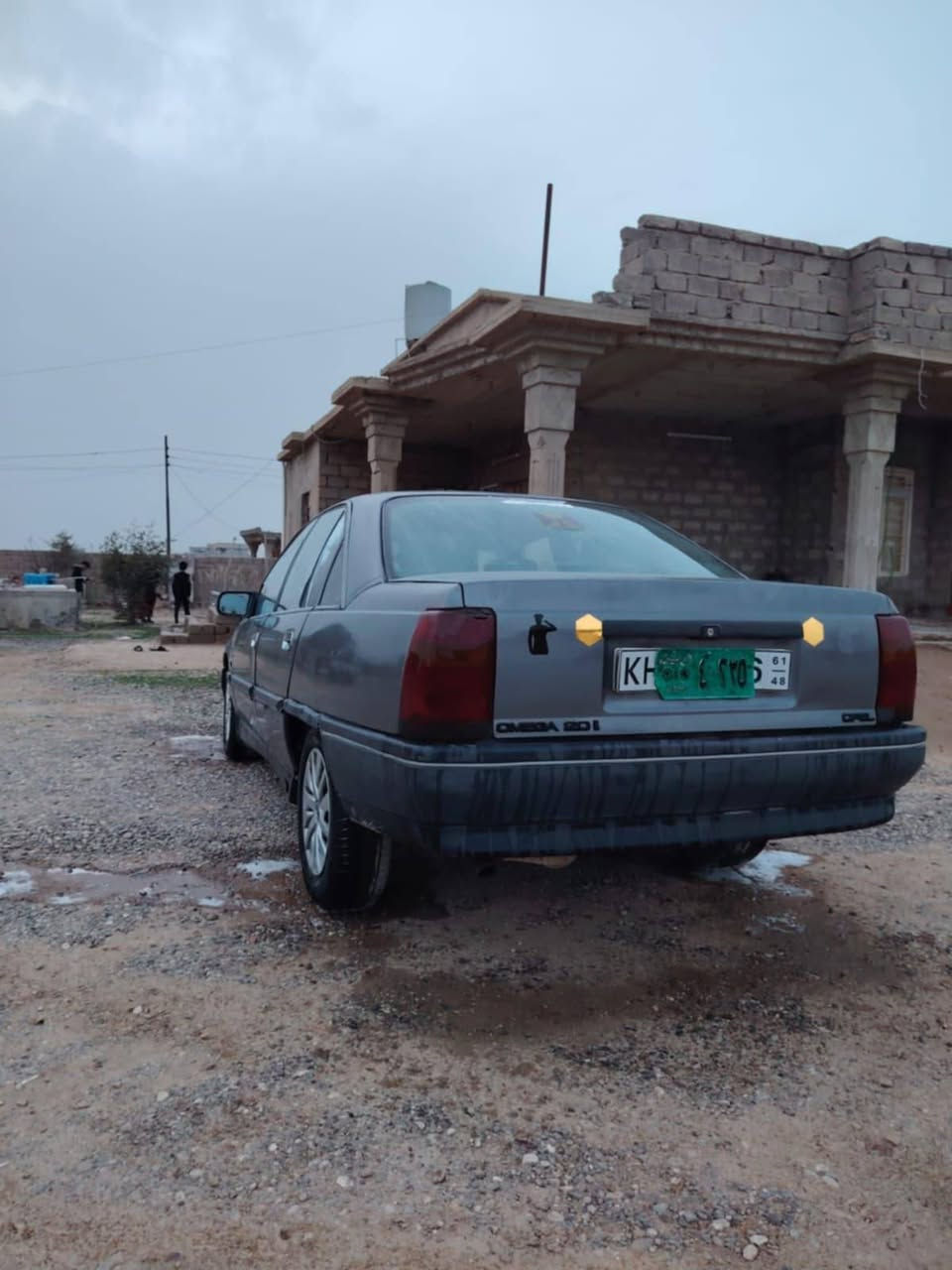 رمضان كريم سلام عليكم اوبل اوميكه موديل 88سياره جاهزه طخم تاير جديد وصدر جديد سياره حيلل حلوه مال جناي رقمه فحص نينوى ***********
