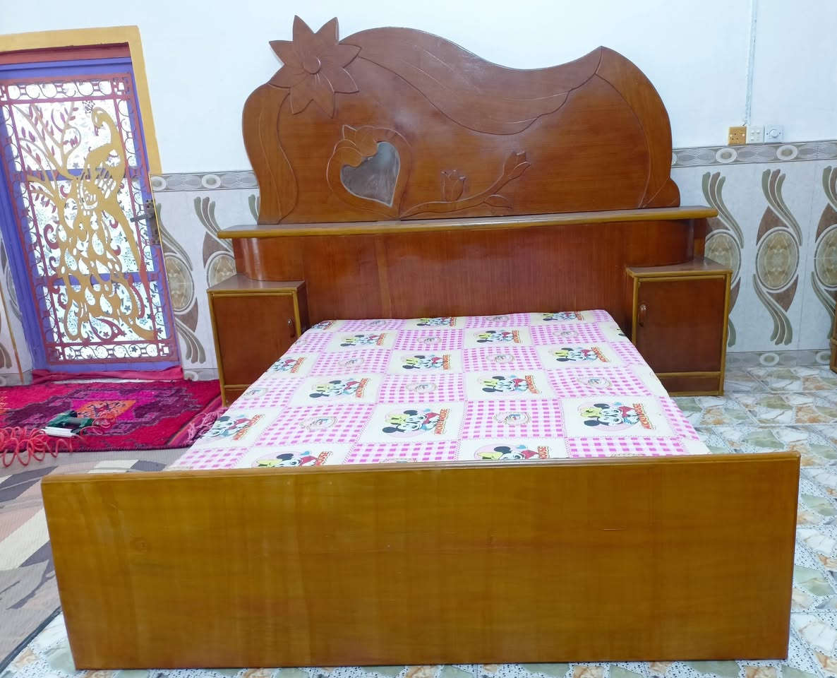 السعر 380 بيه مجال تزكام قوي كلش
رقم  ‪‏‪***********‬‏ غرفه صاج عراقي 6 باب كامله  المكان النجف سعر مناسب جدآ
