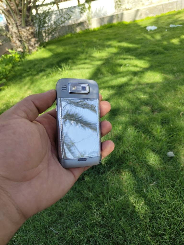 موبايل نوكيا E72 الاصلي 
جهاز نظافه ممتازه الشراي يتصل 
***********
***********
يوجد توصيل لجميع لمحافظات العراق
