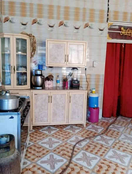 يوجد بيت للبيع طابو زراعي قرار محكمه سند ٢٥ مساحه ٢٠٠ متر طابقين بيت كلش نضيف موقع البيت الجربوعيه الاولى
السعر ٥٥ للاستفسار الاتصال على الرقم ***********
