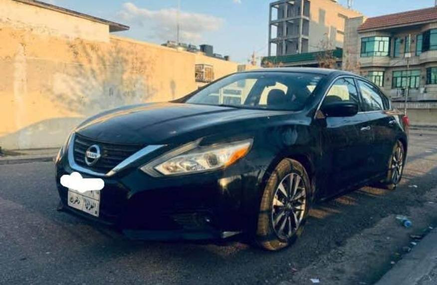 ئالتیما ٢٠١٧ sv 
رەشی قەتران 
چوار پارچەی هەیە بێ ژورێ بێ ئیرباگ پێش و پشت و هەموو قالبی بەشەرت بێ لێدران یەک ئیرباگیشی نەتەقیە نە سوکان نە دەشبول نە شان هیچی نەتەقیە 
سەیارەکە 
1,100,0000 ملیۆنێک و سەد هەزار غرامەی لەسەرە دەدرێتەوە رسمی سۆنەرم دانایە چەند قۆپەک لە شانی پشتەوەی سەکن هەیە لە رسمەکان  دیارە سەیارەکە دەق و هەیکەلی وەکوو خۆی مایتەوە زۆر جوان و قیتە گێر و مەکینە و تەبریت و تحویل  و هەموو شتی بەشەرتە 
رەقەم مۆبایل
٧٥٠٧١٦٠٠٧٠
٧٥٠٤١٦٢٨٨٥
واتس ئاپ و ڤایبەریشی لەسەرە أربيل, العراق
