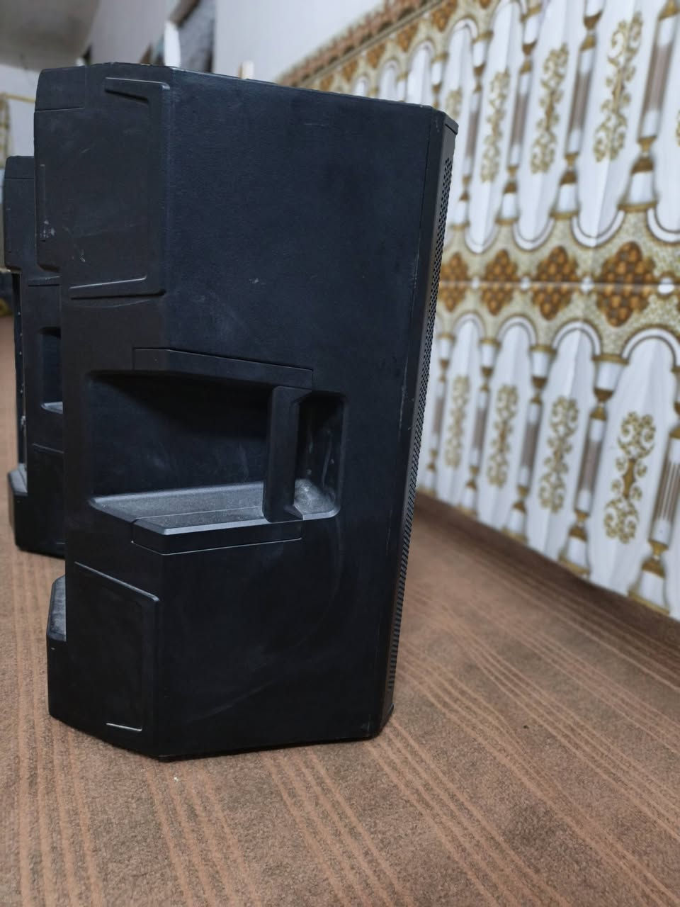 سلام عليكم
عدي زوج سماعات ارسيف RCF البه 17ايطالي تويتر  مستخدمات شي قليل شرط شخط ما بيهن 
مكان النجف الاشرف كوفه عباسيه الاستفسار ***********
مكلف بل نشر
