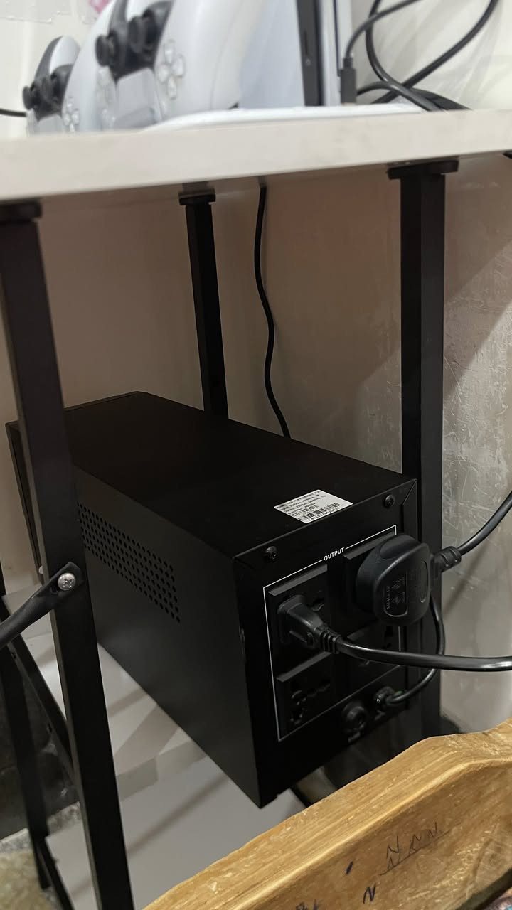 سلام عليكم بلي 5سلم امريكي نضيف كلش حتى الكارتونه والجبس بعدهن مآلاته الأصليات و ثنين جوستكات ويو بي اس 1500 وقاعدة تبريد وشحن جوستك وألعاب عدد 2 GTA5 و FC25  السعر 750 الماكن بغداد المعامل حي النصر 
ا


**إذا كنت صاحب هذا الإعلان وتريد حذفه لأي سبب، رجاءا أرسل رسالة إلى الدعم الفني**