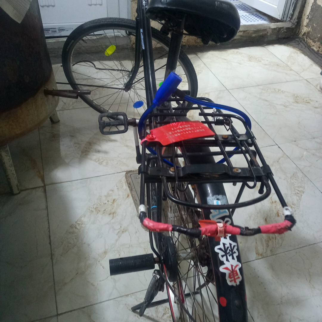 سلام عليكم  بيسكل للبيع مكفول كلشي مابي  منطقه القبله *********** سعر خاص
