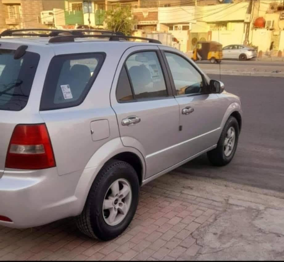 السلام عليكم سورنتو ٢٠٠٧ رقم انكليزي بأسمي رقم بغداد دولي وارد امريكي بيها جاملغ فقط ومصبوغه حزام جماليه اثر جراد مكينه ٦ سلندر مكينه كير حداديه تبريد خير من الله العنوان الديوانيه البدير السعر ٨٥ وبيه مجال بسيط للاستفسار الاتصال على الرقم ***********
