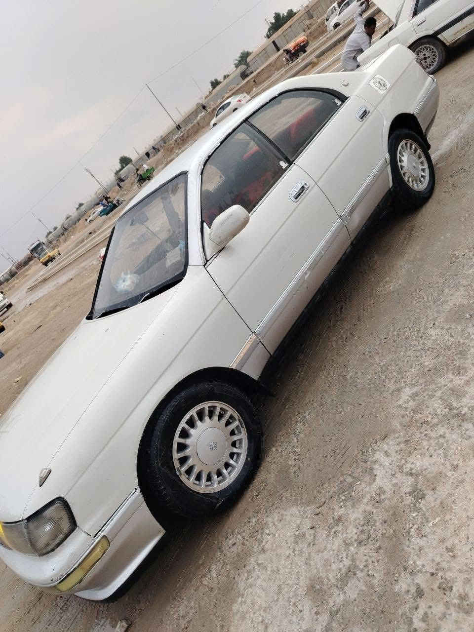 السلام عليكم بطه فصل رقمها بصره مشروع وطني راعيها موجود يمنه السياره مكفوله كص ونغل وراعي الشرعي ومكينتها وكيرها خير من الله السياره جاهزه مجهزه ما متعوبه كلشي جديد بيها حداديتها كلش ححلوه كهربائياتها كلها شغاله من الطول للطول سنتر لك شغال وبعد هواي بيها شغلات حلوه سعرها 49 وبيها مجال حق الجيه مكانها البصره الزبير للاستفسار الرقم ***********
