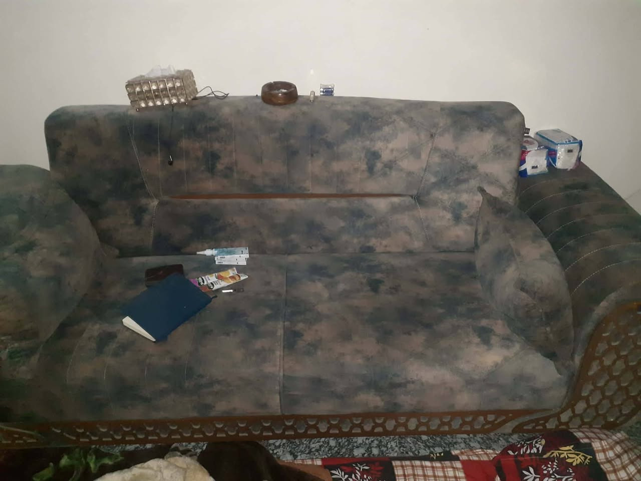 تخم 10مقاعد نضيف مابي اي ضرر بس رجل وحده مكسوره سعر 350عنوان بغداد الغزاليه
اخذ سكرين وتعال خاص


**إذا كنت صاحب هذا الإعلان وتريد حذفه لأي سبب، رجاءا أرسل رسالة إلى الدعم الفني**