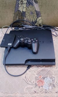 بلي3 للبيع نضيف السعر90 وبي مجال مكاني بغداد البياع 07775060882