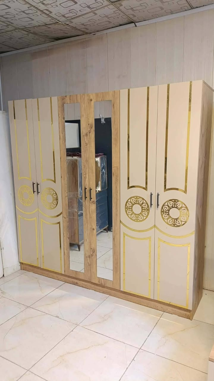 غرفه 6 قطع فول فول نظافة 💯 💯
السعر 500 
شد ونقل داخل بغداد مجانا 
محافظات أسعار رمزيه


**إذا كنت صاحب هذا الإعلان وتريد حذفه لأي سبب، رجاءا أرسل رسالة إلى الدعم الفني**