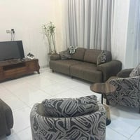 ٨مقاعد • تركي • استعمال قليل