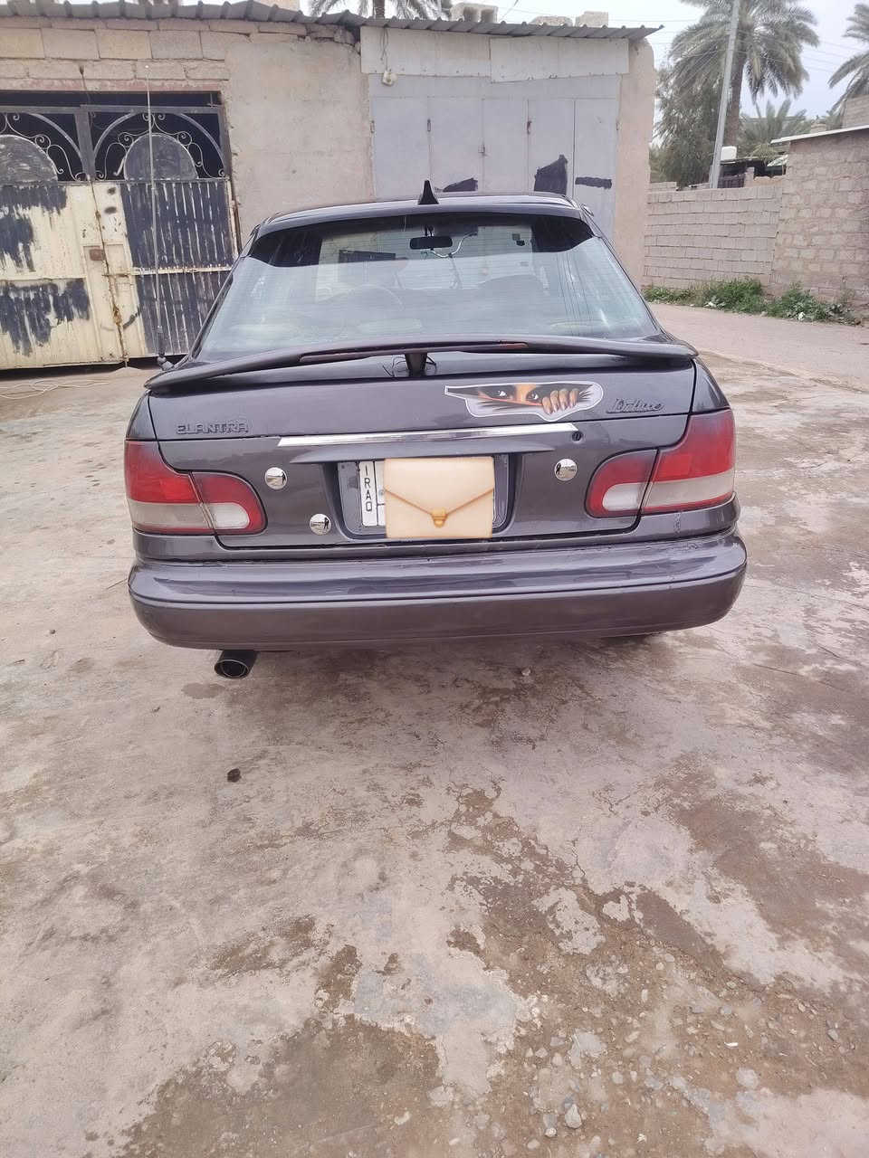 الانتره موديل 94 رقم ديالى سياره مصبوغه جديد بدون حادث تخم تاير كهربائيات شقاله كير ومكينه خير من الله للبيع ب 27 وبيها مجال ***********
