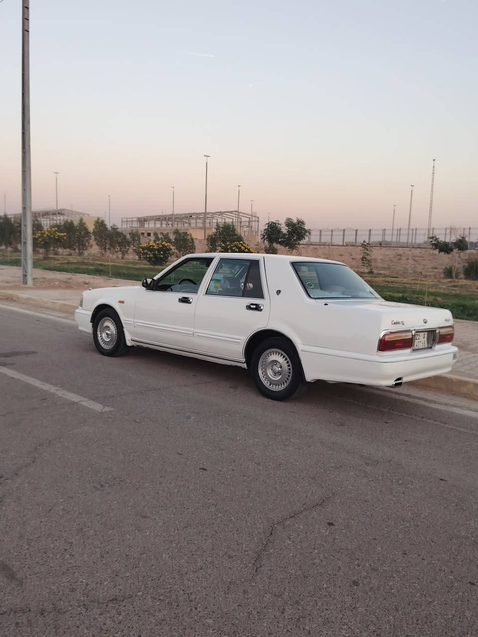 السلام عليكم للبيع نيسان سدرك موديل 2001 سياره حلوه نضيفه مثل متشوف مصبوغة صبغ عام جمالية فقط كير عادي رقمها انكليزي سليمانية السيارة بأسمي سنويه 2029 مكان السيارة البصره الزبير السعر 65 الاستفسار على الرقم ***********
