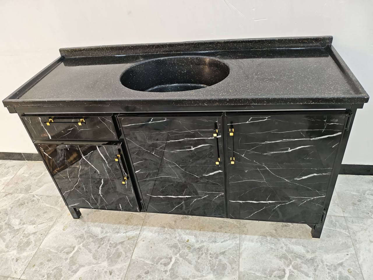 سنك مرمر جديد متر ونص المكان الاسكان الصناعي واكو توصيل شراي خاص


**إذا كنت صاحب هذا الإعلان وتريد حذفه لأي سبب، رجاءا أرسل رسالة إلى الدعم الفني**