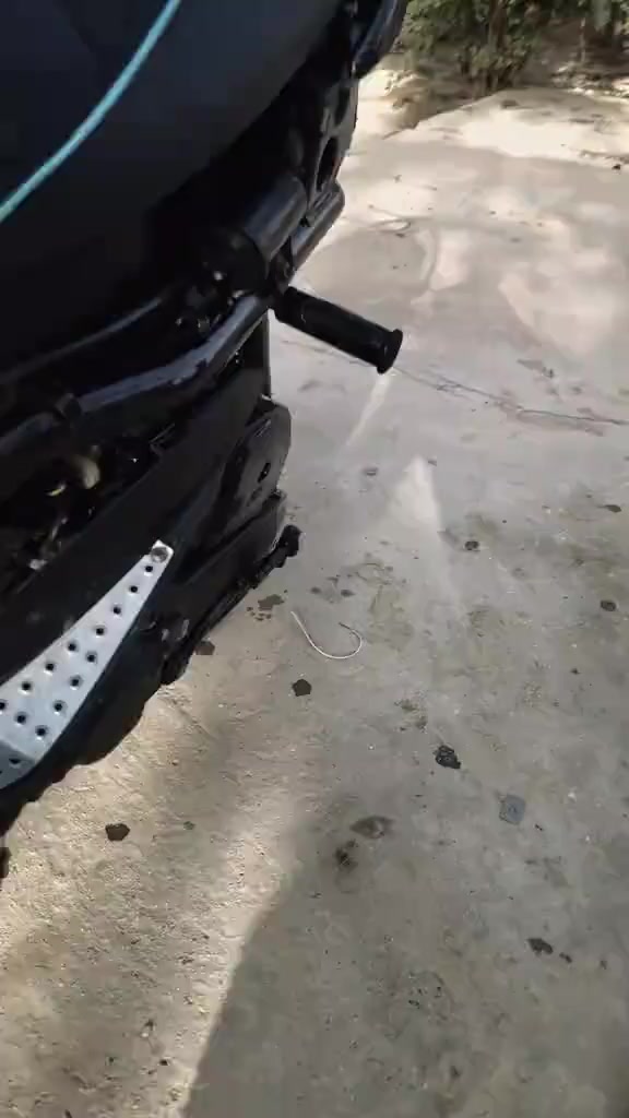 للبيع شلعه وممعدل شرط سعر 400وبيها مجال بصيط ‏‪***********‬‏
