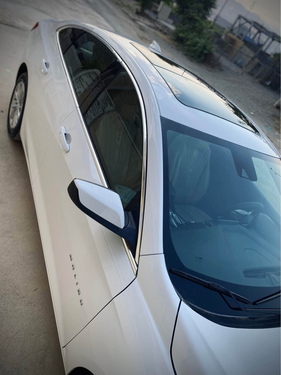 🚘 Chevrolet Malibu 2024 LT

▫️ ڕەنگ: سپی
▫️ مەکینە: 1.5L Turbo + EcoTec
▫️ کیلۆمەتر: 50,000 km

✨ تایبەتمەندییەکان

✅ پانۆراما (Panoramic Roof)

✅ چرای عەدەسە + زینۆن + LED

✅ چرای ئۆتۆماتیکی (Auto Light)

✅ بەسمە (Keyless Entry)

✅ شەغال (Remote Start)

✅ کوشنی کارەبایی

✅ هیتەری کوشن

✅ Start / Stop System

✅ حاسە (Sensors)

✅ کامێرای دواوە

✅ شاشەی مالتیمیدیا

✅ Apple CarPlay

✅ تەبریدی مەرکەزی

✅ Dual Zone A/C

✅ تابڵۆی نەرم و خۆش بە کوالیتی بەرز

🔧 دۆخی سەیارە

✅ هەموو کارەباییاتەکە تەواو و بێ کێشەیە

✅ ڕۆن و سێرڤیسی تازە بۆ کراوە

✅ هیچ مەسرەفێکی نییە

✅ ئامادەی بەکارهێنانە

📌 تێبینی

🔹 ئێرباگی سووکان و شان سیستەم کراوەتەوە
🔹 تەنها بۆنەت بۆیاخ کراوە، هیچ شتێکی تر لێ نەکراوە
🔹 سەیارەکە زۆر پاک و وەک سفر ماوەتەوە
🚗 تەنها سایەقێکی نوێی دەوێت...

سعری ١٣٨ گەڵاو معامەلەیەکی زۆر کەم .!!!

� ماليبو 2024 LT

▫️ اللون: أبيض
▫️ المحرك: 1.5 تيربو EcoTec
▫️ الممشى: 50 ألف كم

✨ المواصفات:

✅ بانوراما

✅ لايت عدسة + زينون + LED

✅ لايت أوتو

✅ بصمة تشغيل ودخول

✅ تشغيل عن بُعد (شغال)

✅ كراسي كهربائية

✅ تدفئة كراسي

✅ ستارت / ستوب

✅ حساسات

✅ كاميرا خلفية

✅ شاشة

✅ Apple CarPlay

✅ تبريد مركزي

✅ تبريد دبل زون

✅ تابلوه ناعم وفخم

⸻

🔧 حالة السيارة:

✅ السيارة نظيفة جداً وكأنها وكالة

✅ جميع الكهربائيات شغالة 100%

✅ تبديل زيت وسيرفس حديث

✅ ما تحتاج أي مصروف

✅ جاهزة للاستخدام

⸻

📌 ملاحظات:

🔹 إيرباغ السكان والجانبي معمول سيستم

🔹 فقط البونيت صبغ، وماكو أي صبغ أو حادث ثاني

🔹 السيارة نظيفة جداً ومرتبة

🚗 ما تريد غير سايقها الجدي

� السعر: 138 ورقة

⚡ وبيه مجال بسيط السليمانية, العراق


**إذا كنت صاحب هذا الإعلان وتريد حذفه لأي سبب، رجاءا أرسل رسالة إلى الدعم الفني**