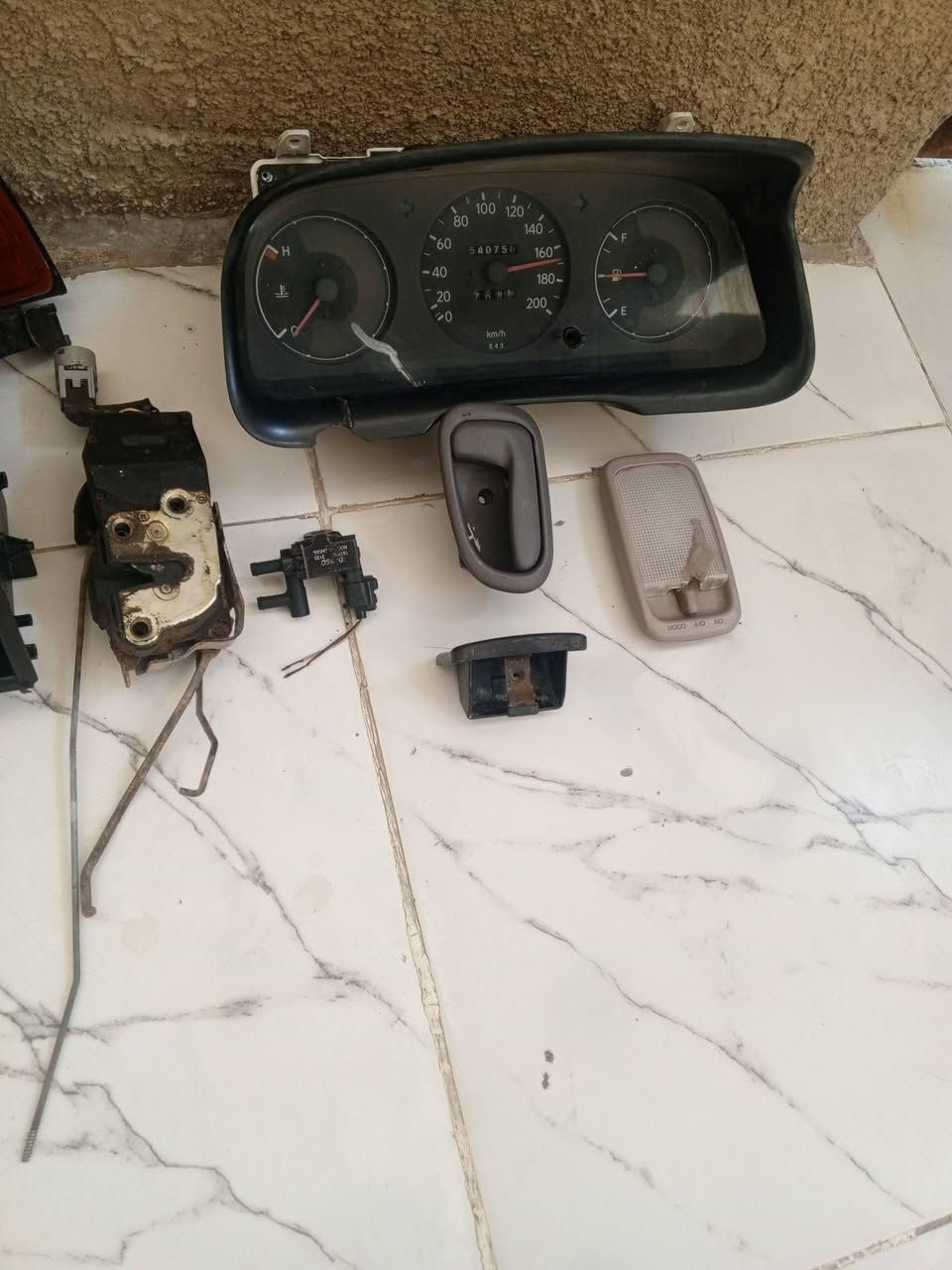 غراض كورلة لبيع سعر مناسب توصيل موجود


**إذا كنت صاحب هذا الإعلان وتريد حذفه لأي سبب، رجاءا أرسل رسالة إلى الدعم الفني**