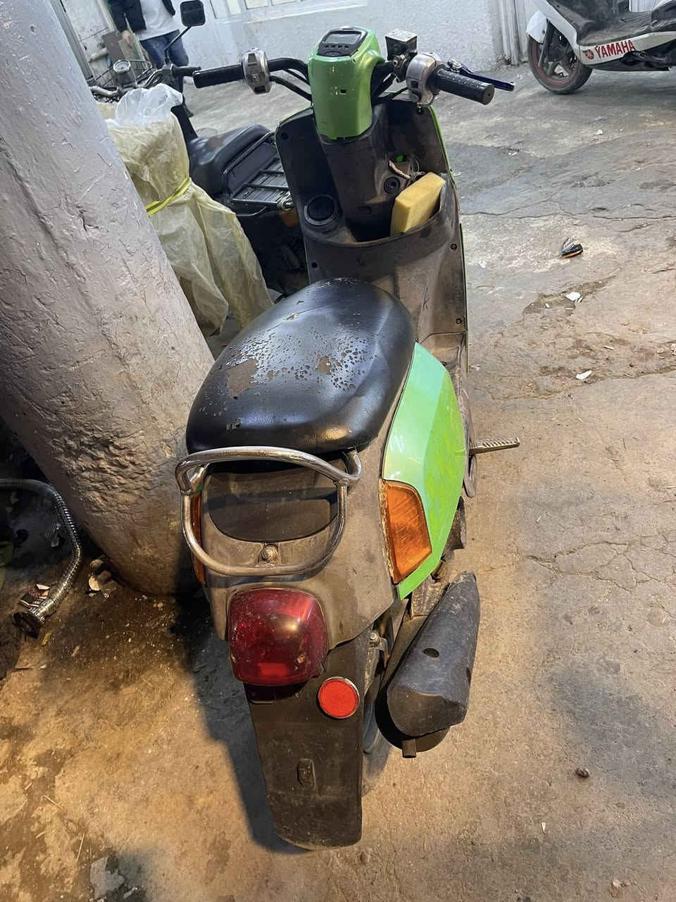 السلام عليكم للبيع ماكس بوليسي نوزل مبدل مكينه مال رمبه قبل اسبوعين دراجه خير من الله نكره سلف ششويه كفراتها تعبانه  ب٤٢٥ مكاني الاعظميه ***********
