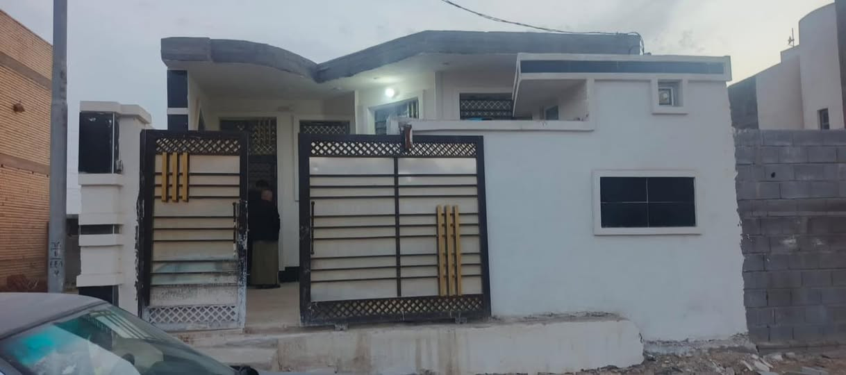 دار للأيجار 250 الف الأيجار
دار للأيجار مساحة 150
طابق واحد بي غرفة وصاله وستقبال وحمام ومنور 
وكراج سياره وصحيات 
بناء حديث بيت جاهز للسكن

📍📍انبار فلوجة منطقة الجغيفي الثاني 
قرب الحولي 

الأيجار 250 الف دينار قفل 

***********

***********
