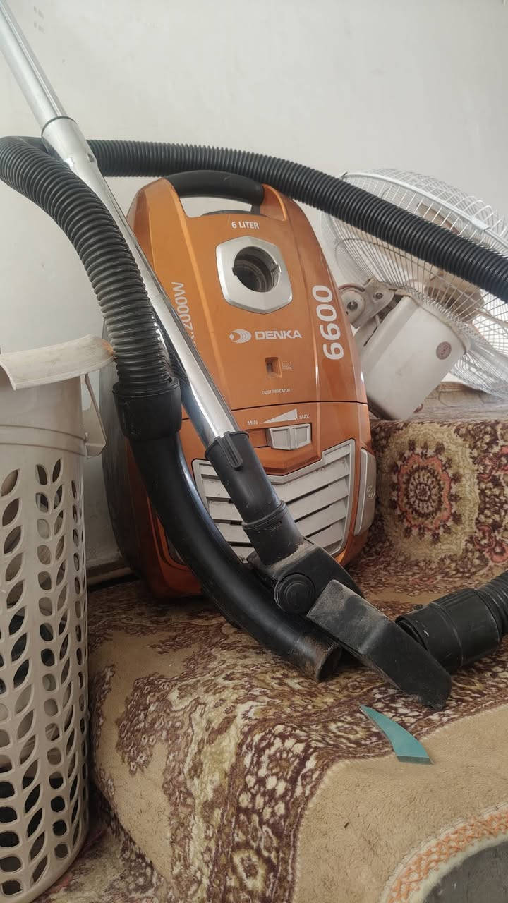 غساله وكنفيره ومكنسه البيع
***********
