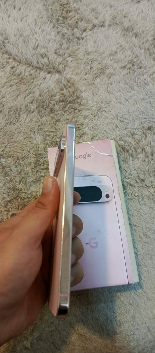 گۆگڵ بێکیسل ٩ پرۆ ئکس ئێڵ 
Google pexl 9pro xl
ڕام 16 و 256 گیگا کامل ئه شیا نه کراوه ته وه هه وانایات 
خه تیکی زۆر کالی تیایه له مۆدی ڕه شا دیار نیا 
سعری ته نیا 300$ 
سلمیانی
*********** السليمانية, العراق
