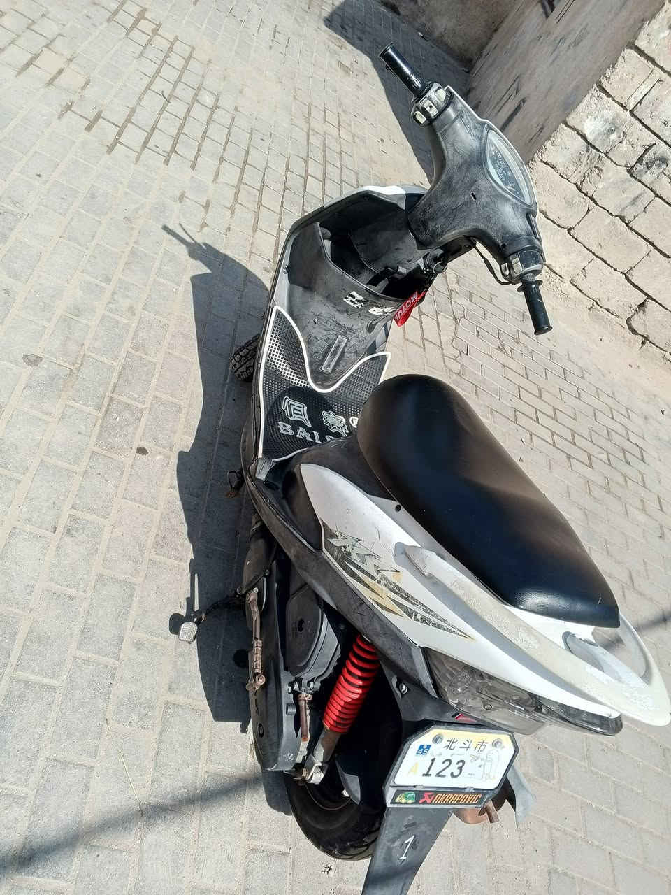 السلام عليكم
مااكس عدله ياباني 120 

 مكفوله محرك  بلادي  ما مفتوح شرط الفحص 

دراجه فوول ملاح كفرات بلادي كلله  ختم واحد  

شلعه ومعدل  110 فوول متنكض

كلشي شغال سلف  هندر   كلوبات اشاير سكنات  عينه لونين عداد   شغال عداد بانزين شغال  كلشي عل بلاد  

احلا من صور بالف مره 

سعر   825. وبيهه مجال قليل 

شراي يتصل

مكاني بصره 

***********واتساب فقط
