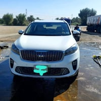 سورنتو للبيع مكفوله ماشيه 107 6 سلندر  7 راكب  فول عدا القماره حديد وم...