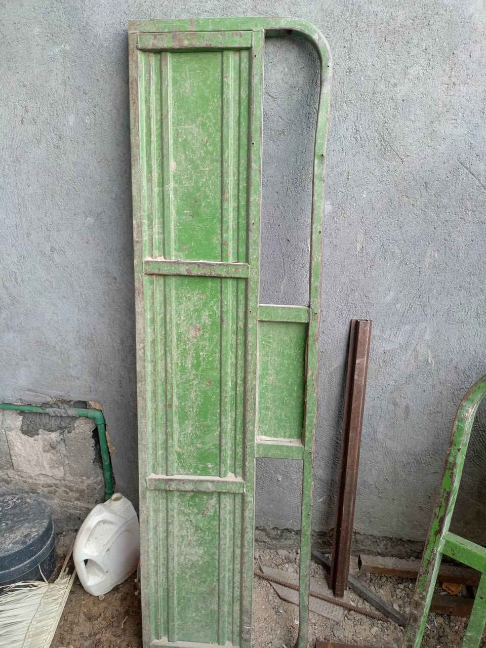 صفاحيات للبيع قيم بحك الله  وذني صورهن وشوف ***********
