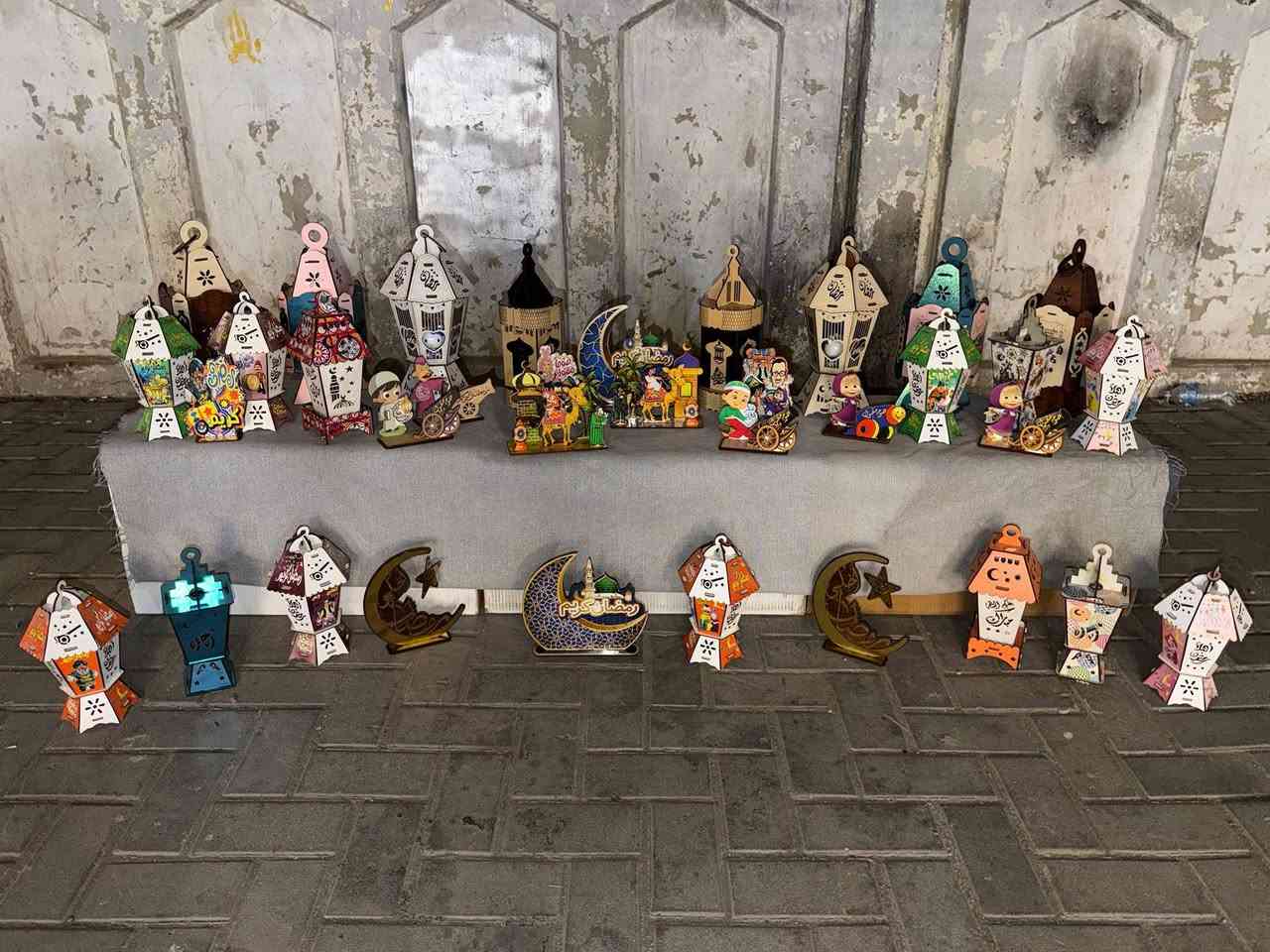 رمضان كريم عليكم فوانيس رمضان و اشكال رمضانيه صناعه مصريه و باسعار مناسبه 🌙
المكان : مجاور مول العامرية 
يوجد توصيل داخل العامرية
رقم الهاتف و الواتساب : ***********
