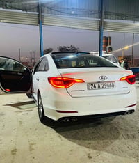 للبيع .. النوع :-  HUNDAY SONATA Limited اللون :- ابيض صدفي الموديل :-...