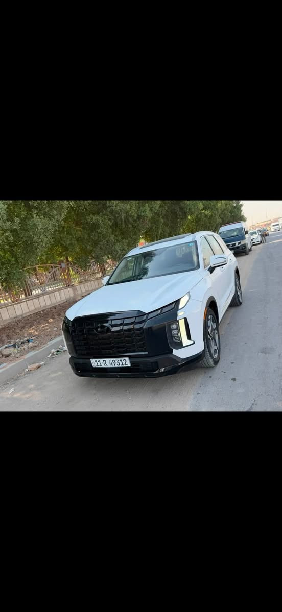 هونداي بنسايد موديل 2024
وارد أمريكي صور الحادث مرفوقات بل منشور 
سياره فول واحد على واحد 
سياره بسمي ماشيه 20 ألف 
سعر السياره 235وبيها مجال 
رقم الهاتف ***********
