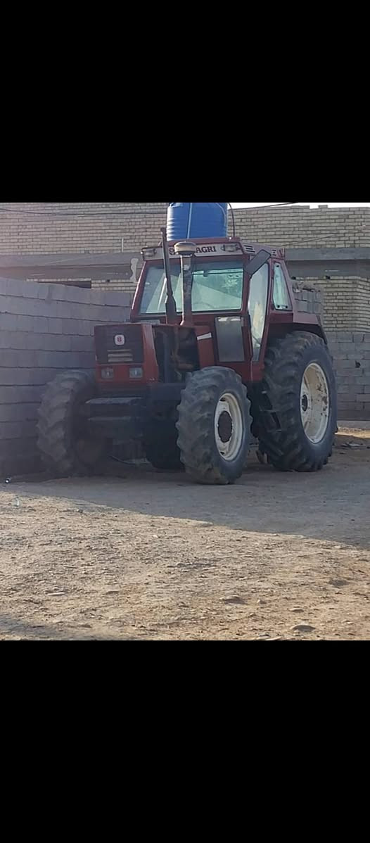 سلام عليكم مكينه فياة 115 ويه معداته للبيع الامكان واسط الحفريه***********
