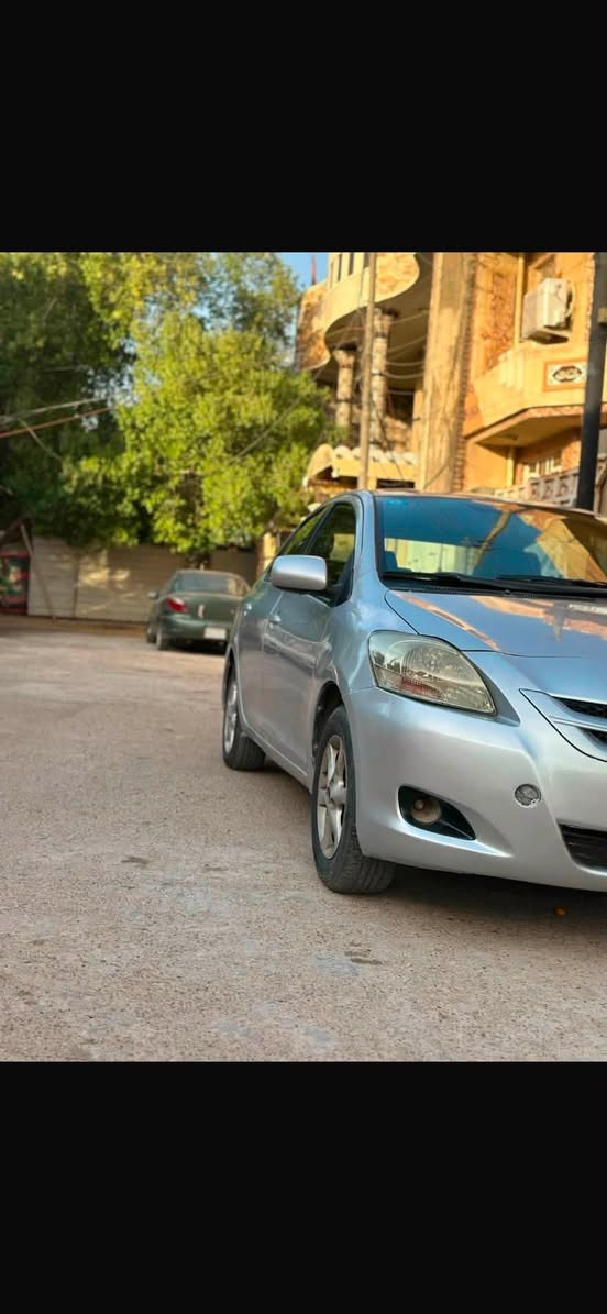 تويوتا يارس 2007 خليجي
مكينه 1500 كير اوتو جام امامي اتو شاشه تاب 
صبغ خمس قطع جماليه بسبب الجراد مكينه جديده باتري جديد زوج تايرات جدد لايت بكلايت بروجكترات 
تبريد كله جديد كشنات جلد ارضيه جلدنعومه وسرعه وافول بانزين عادي ولادوانز ولاشي سنويه 2030 السعر 70 بيهامجال بيع او مراوس واتساب ***********
