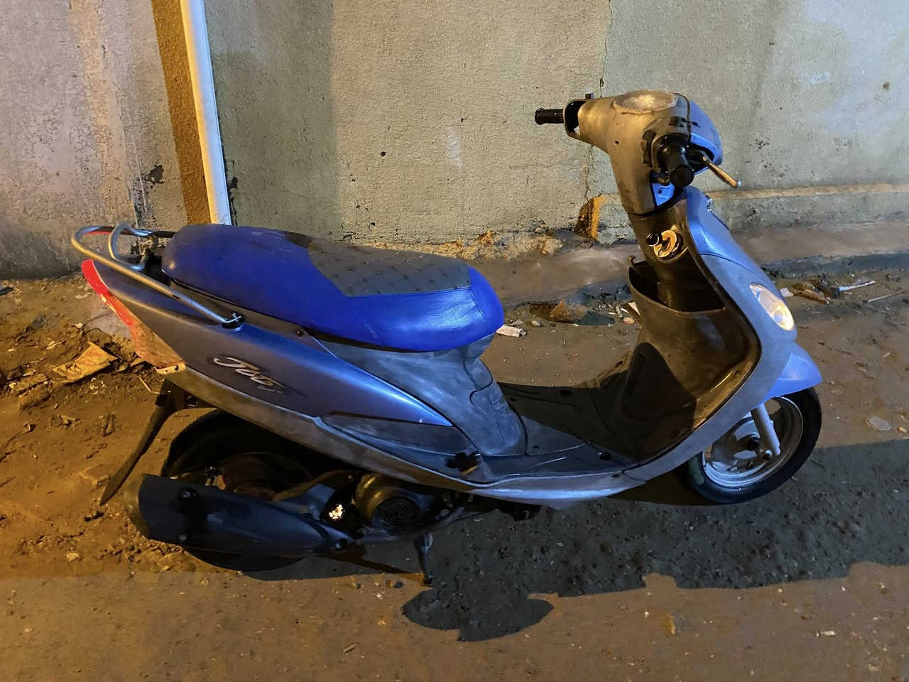 دراجه ماكس منغولي دراجه مختمه دراجه حلوه ونضيفه شوفت العين دراجه ((مفتوحه بستم فقط بوشه بلاديه))
((سعر 650))وبيه مجال بسيط مكاني قرنه قرب شجره ادم 
رقم***********
