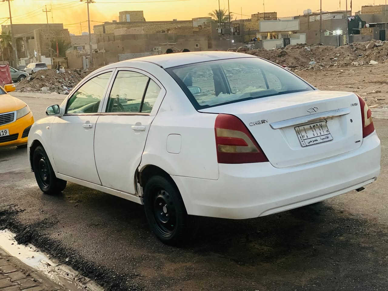 شيري اي فايف للبيع موديل 13 كير ومكينه كفاله ومكفوله من التبديل رقم قادسيه الاماني سعر .28 وبيه مجال 
***********
