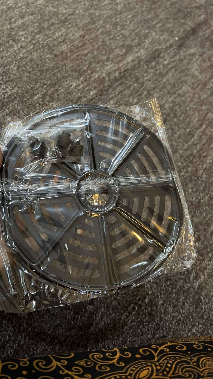 للبيع قلايه هوائيه لمس ما مستعمله جديده ماركة سلفر كريست حجم 6L السعر 50 وبيهه مجال عنواني داموك


**إذا كنت صاحب هذا الإعلان وتريد حذفه لأي سبب، رجاءا أرسل رسالة إلى الدعم الفني**