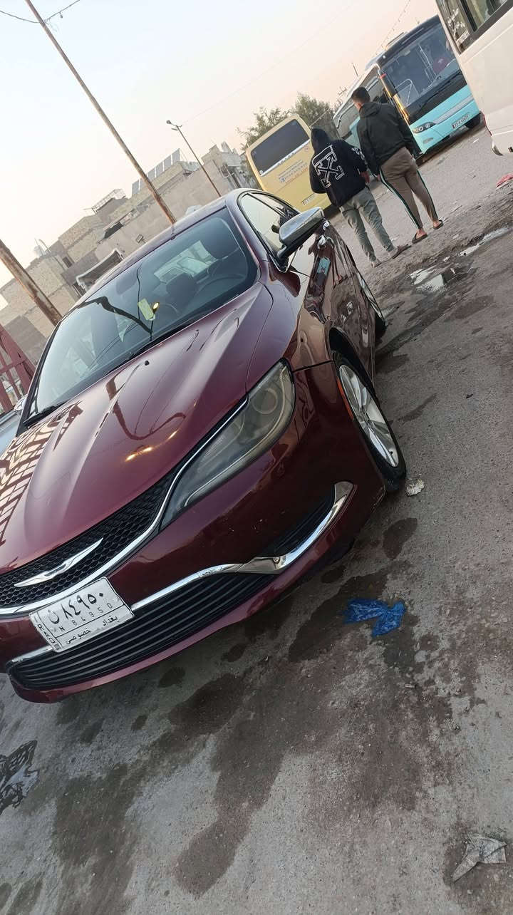 السلام عليكم سي 200
موديل 16 لمتد
محرك 2400
كير ماوس تحكم ستيرن 
تبريد قطعتين
السيارة بدون حادث بالعراق
ضررها مال امريكا واكع شي عالقمارة 
صور الضرر مرفقه بالمنشور
رقم بغداد سنوية باسمي
مكان السيارة بغداد الدورة الميكانيك 
السعر 95 ومجال بسيط
رقم الهاتف ***********
