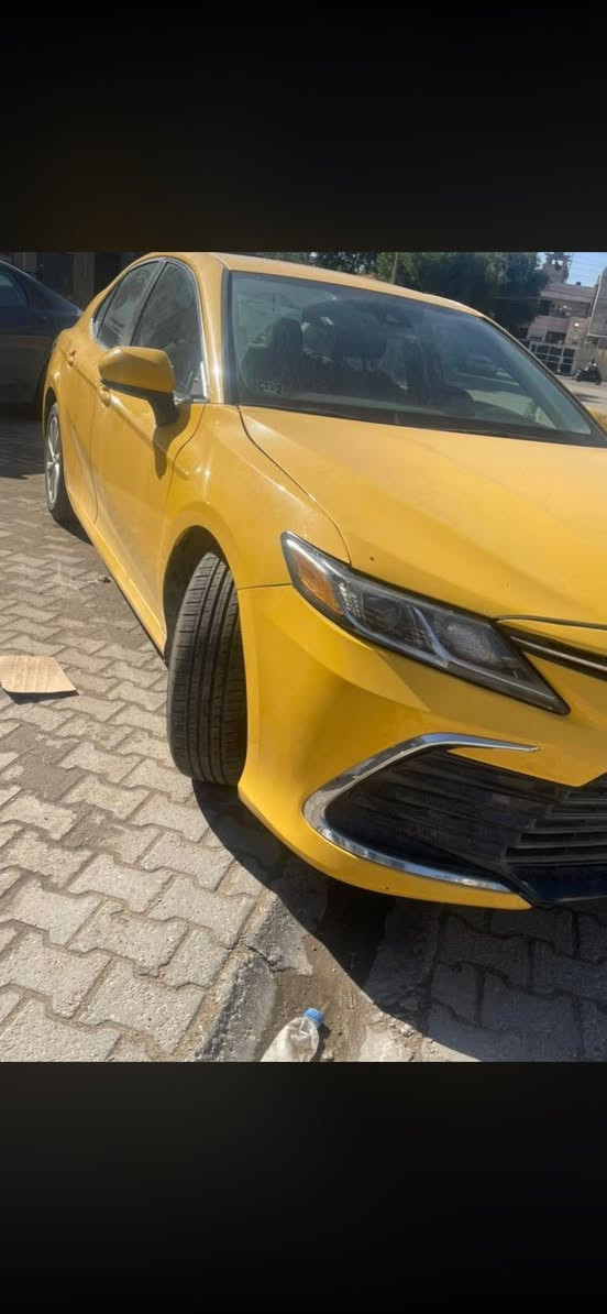 Toyota Camry 2023
‎تويوتا كامري ٢٠٢٣
‎مواصفاتLE
تنويه حبايب امريكي وليس دبي 
‎مكينة ٤سلندر حجم ٢.٥لتر تنفس طبيعي
‎ماشية 35 الف ميل  و بحالة ممتازة 

‎ضرر السيارة فقط  جاملغ تبديل وبنيد ايرباك دركة فقط وراجع سستم  
‎رقم شاصي مع الصور

‏‎مكفولة من كير و محرك و كهربائيات

‎و ب سعر(20,500$) ورقة و بيها مجال للطيبين

‎ بغداد مكان السيارة
***********
