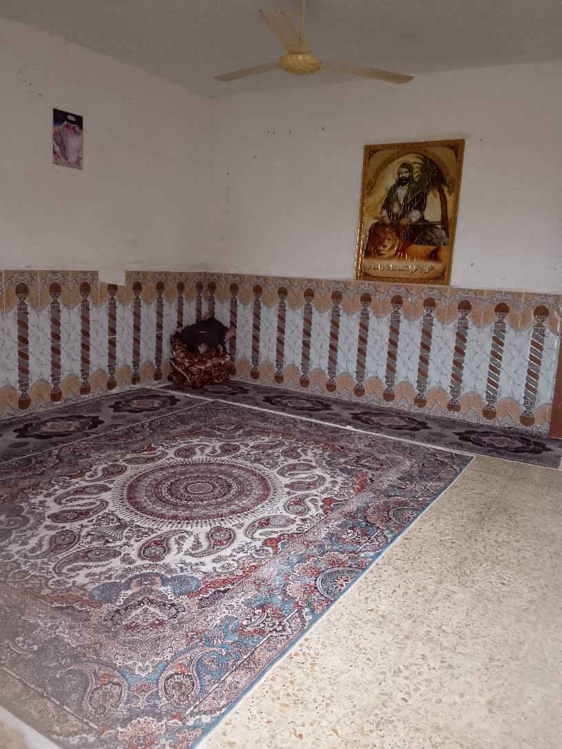 سلاام عليكم بيت ب القمانيات المساحه 125طابو صرف بيت قاط ونص كامل من كلشي السعر 38وبي مجال ***********
