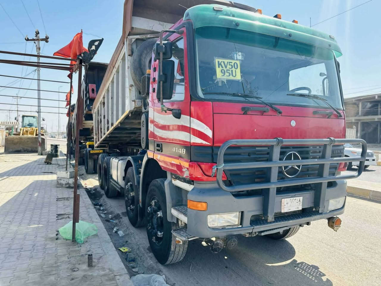 السلام عليكم اكتروز للبيع موديل 2002 مكينه 8 حجم4148 تك قماره كير فوتيس شياله شاصي مكفول قماره مكفوله تخم تاير للستفسار عله الرقم  ***********
