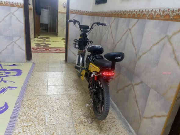 للبيع دراجه شحن شركهHIS بطاريات جدد عقل جديد كهربائيات جدد السعر 180 وبيه مجال واتساب ***********
