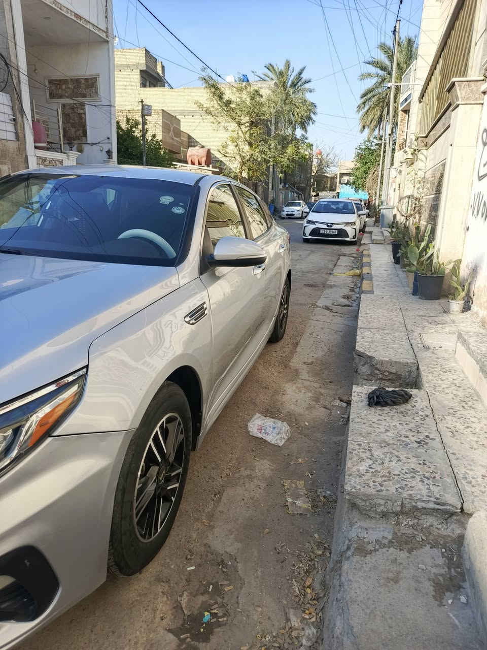 اوبتما 2020 امريكي
السياره جديده ترايه ناعم كلش
رادار جانبي وامامي وخلفي تحديد مسار قياده ذاتيه سويج مو بصمه موصفاته معروفه 
ادامه عامه للمحرك ومنضومت البانزين ابد ماكو دوانز وسحب كلش قوي بيه 
محرك كير جديد ممفتوح ولا برغي بي
تايرات جدد 
ضربته من امريكا اربع قطه جاملغ خلفي وباب وشويه من الجنطه وبيه جاملغ امامي 
السياره بسمي هزه وسنويه جدد 
السعر 118 
مكاني الحريه الدولعي 
***********
