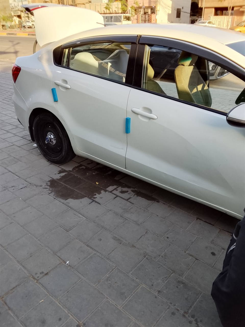 ريو 16 خليجي دبل قطره  بيهه جاملغ عكس السايق سياره نظيفه كير محرك تبريد ثلج صدر   جديد شاشه تحكمات  كاميرا ستيرن  سياره جاهزه مكانهه حي اور  الاتصال على الرقم ***********

