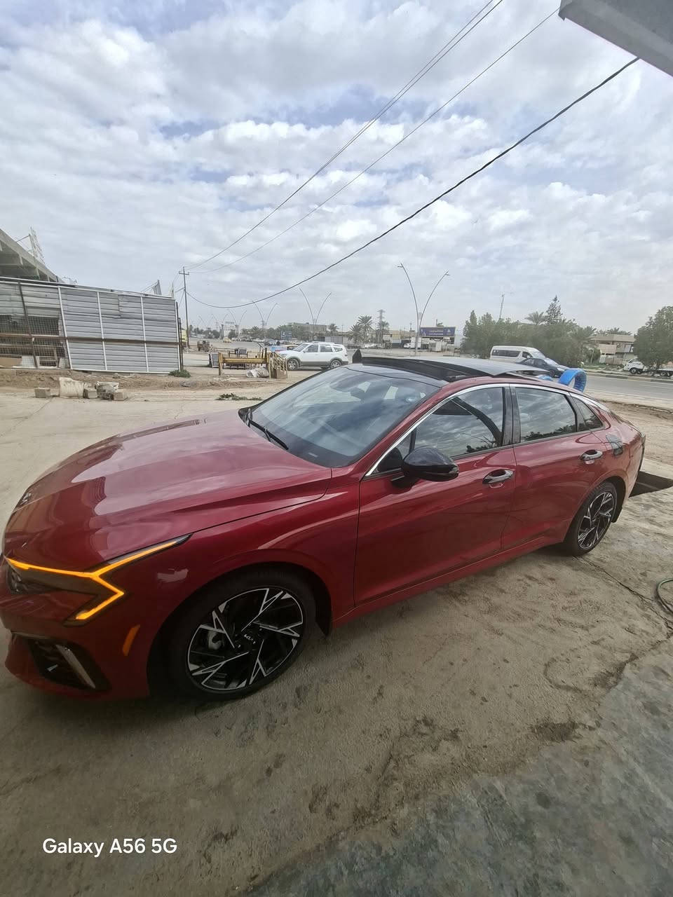 سلام عليكم كي فايف موديل ٢٠٢٥ رقم اربيل بسمي محرك ٢٥٠٠ تنفس طبيعي بدون ايرباك الحادث قبغ صندوك صبخ بدون تبديل بجم كبس صور الحادث داخل المنشور المواصفات فول الفول شنو بالك بيهة بصمة +بنوراما + تشغيل عن بعد + كشنات جلد+تدفئة بلكشنات+سستم صوت بوست ١٢ سماعة +رادارات خلفي وامامي +شحن واير لس +اوتوهولد + سياقة آلية + مود درايف+ وبعد هواي مواصفات للاستفسار الاتصال *********** 
السعر ٢٣٨ ملاحضة تلكي شخط واحد بالسيارة ينزل من سعرها ١٠ ورقات
