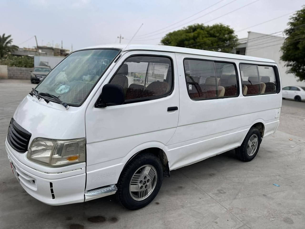 السلام عليكم ورحمة الله
سيارة جنبي  للبيع موديل 2007 رقم بغداد نكليزي سنوية ل 2029 محرك 4 مشروع وطني ثاني يوم التحويل تخم تایر جدید صدر جديد محرك نضيف مصفرة من كلشي المكان ديالى المقداديه  ***********
