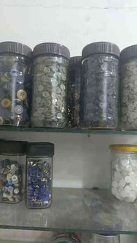 دكم بجميع انواعها للبيع للأستفسار الأتصال بالرقم 07803639318 والخاص مو...